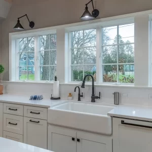 White Kitchen Sink With White Cabinets